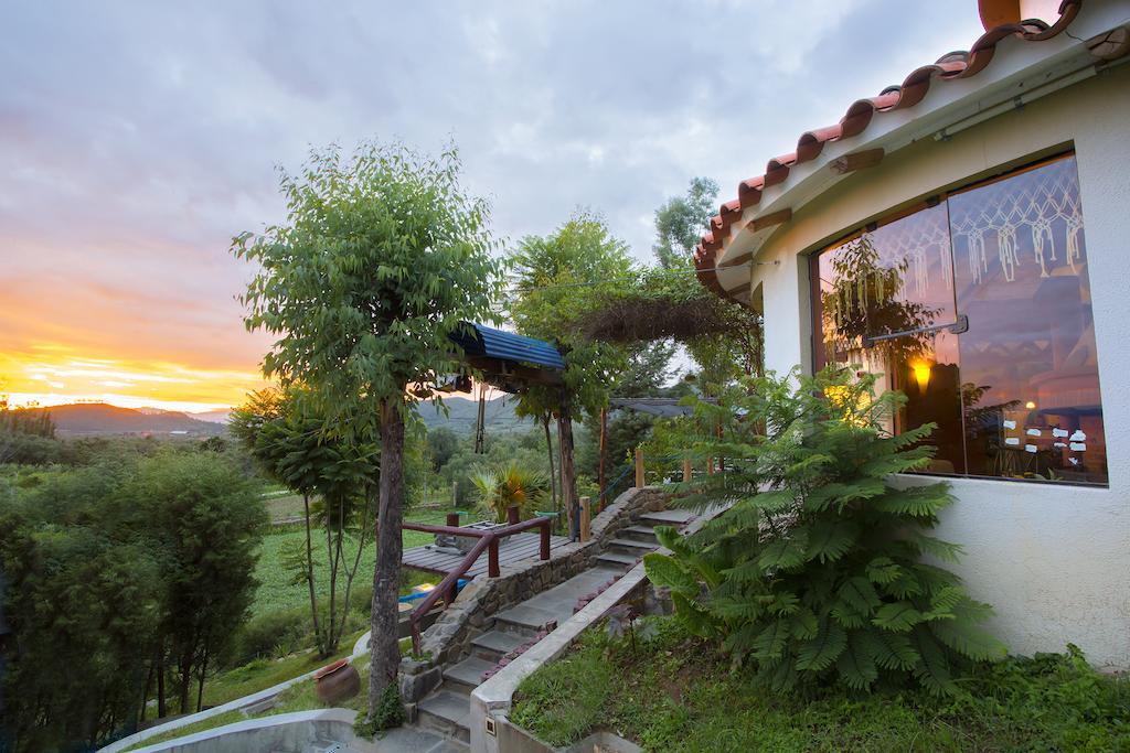 La Pasarela Hotel Тариха Екстериор снимка